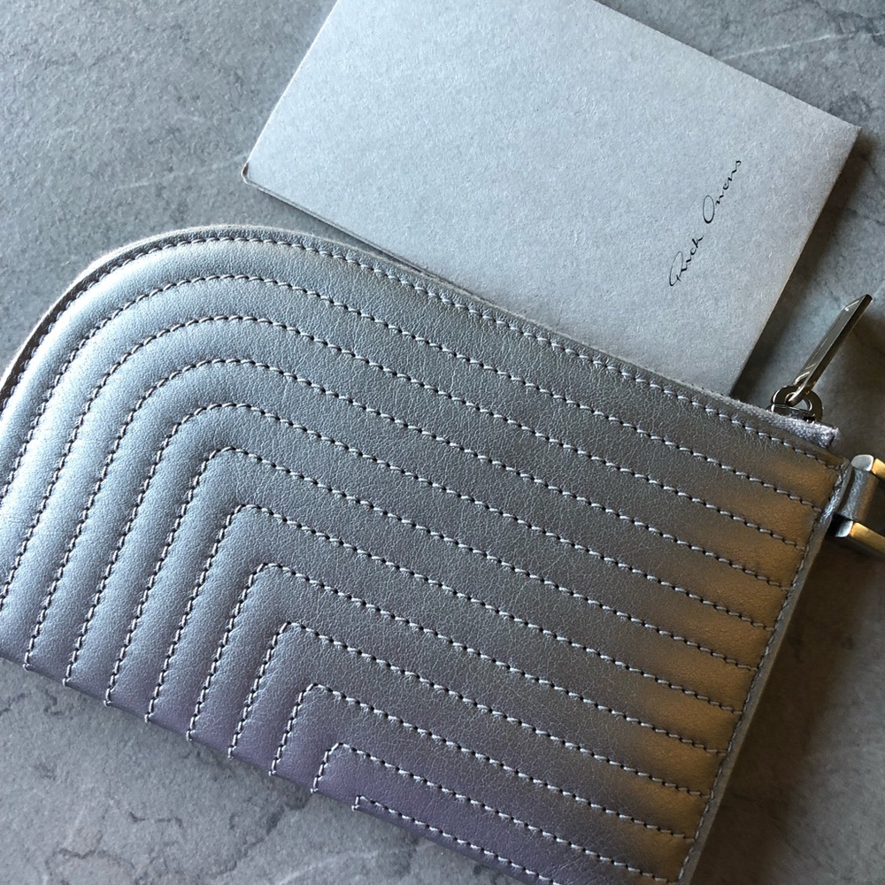 RICK OWENS LARRY LEATHER ZIP POUCH /UNISEX - Picture 2 of 8
